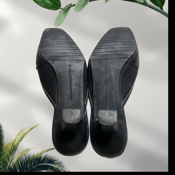 Stuart Weitzman Black Leather Slide Mules 6.5 - Picture 6 of 6